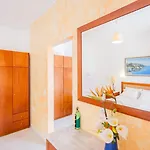 巴比斯一室公寓酒店 Kalamákion